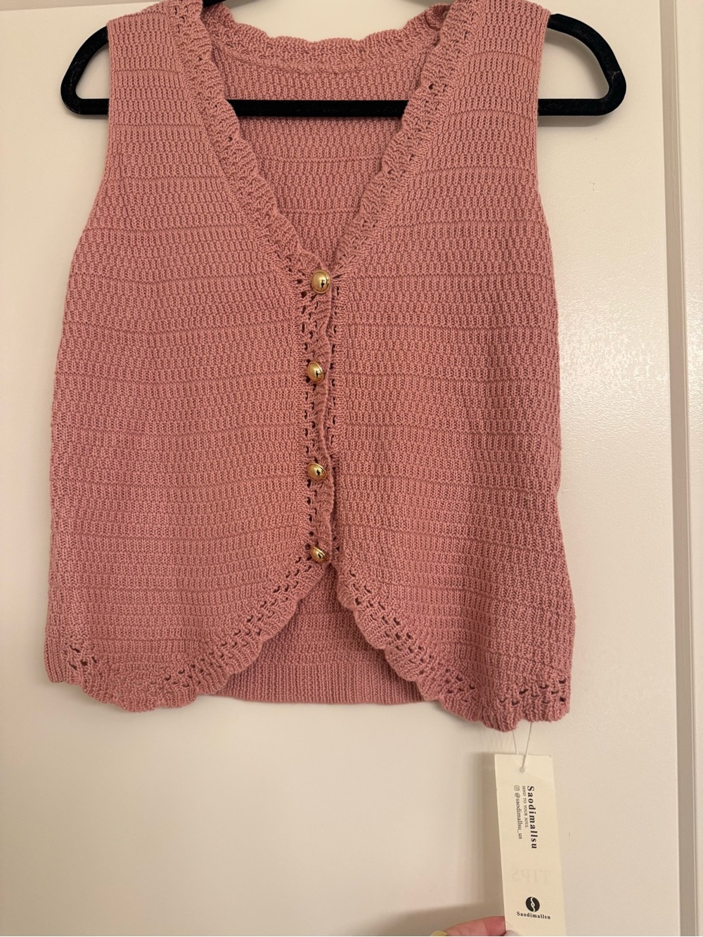 Scalloped Knit Button-Front Vest - Dusty Rose